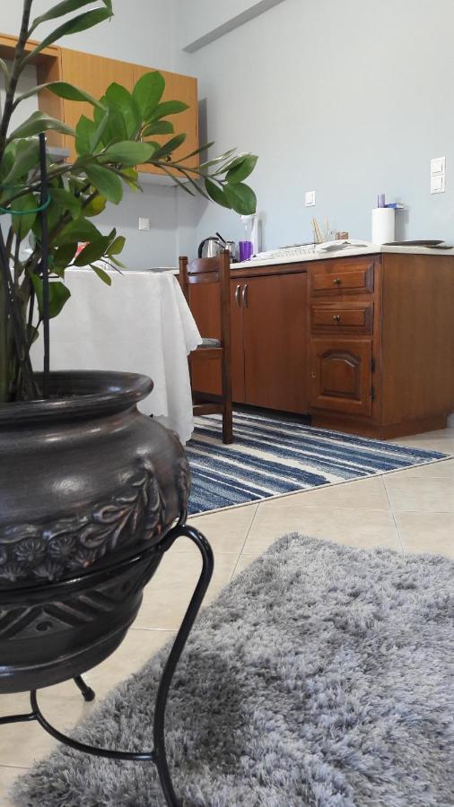 Family Apartments Missolonghi Экстерьер фото