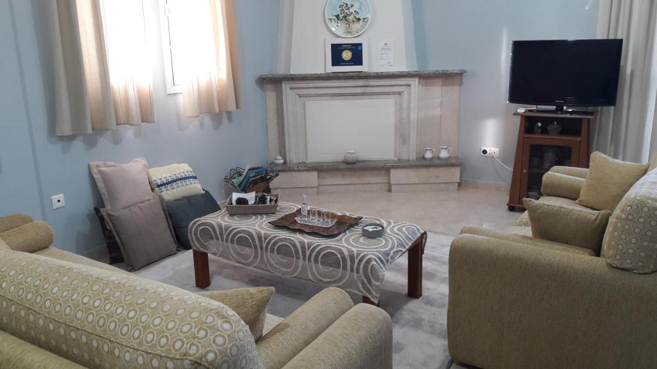 Family Apartments Missolonghi Экстерьер фото